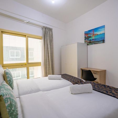 Rh- Experience Comfort And Convenience In Our 2Br, Al Barsha Apartment Dubai Exterior photo